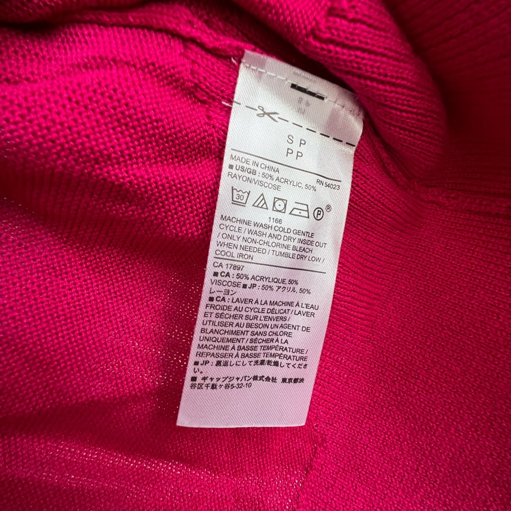 Banana Republic Women's V-Neck Sweater - Fuchsia Pink - Picture 3 of 5